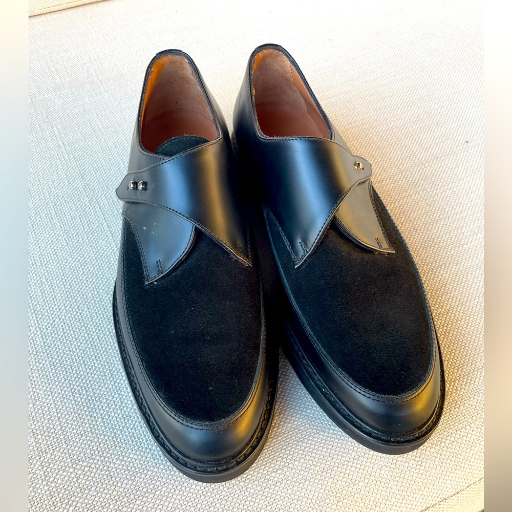 WOMAN By COMMON PROJECTS Creepers